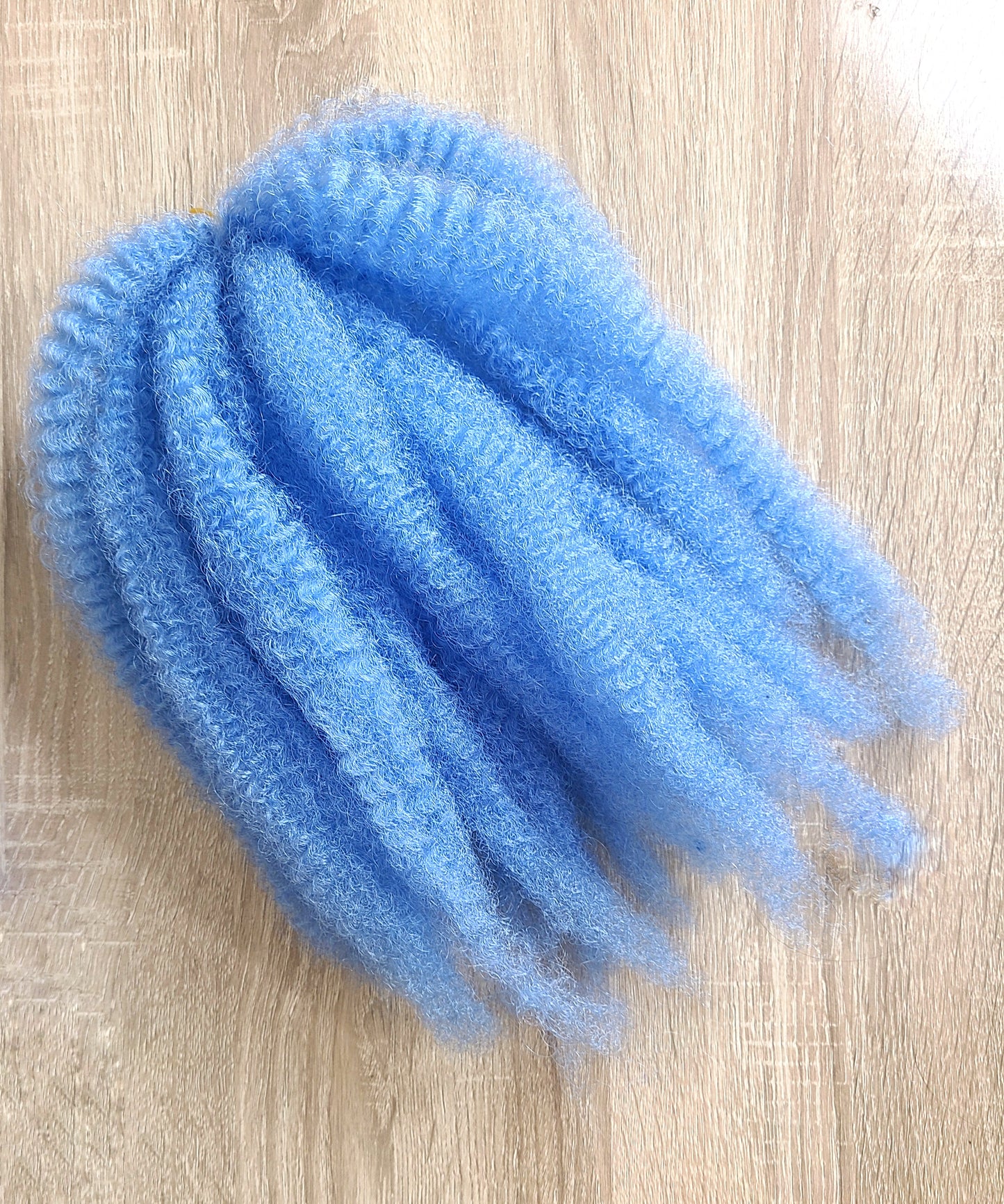 Itch Free Marley Hair Light Blue