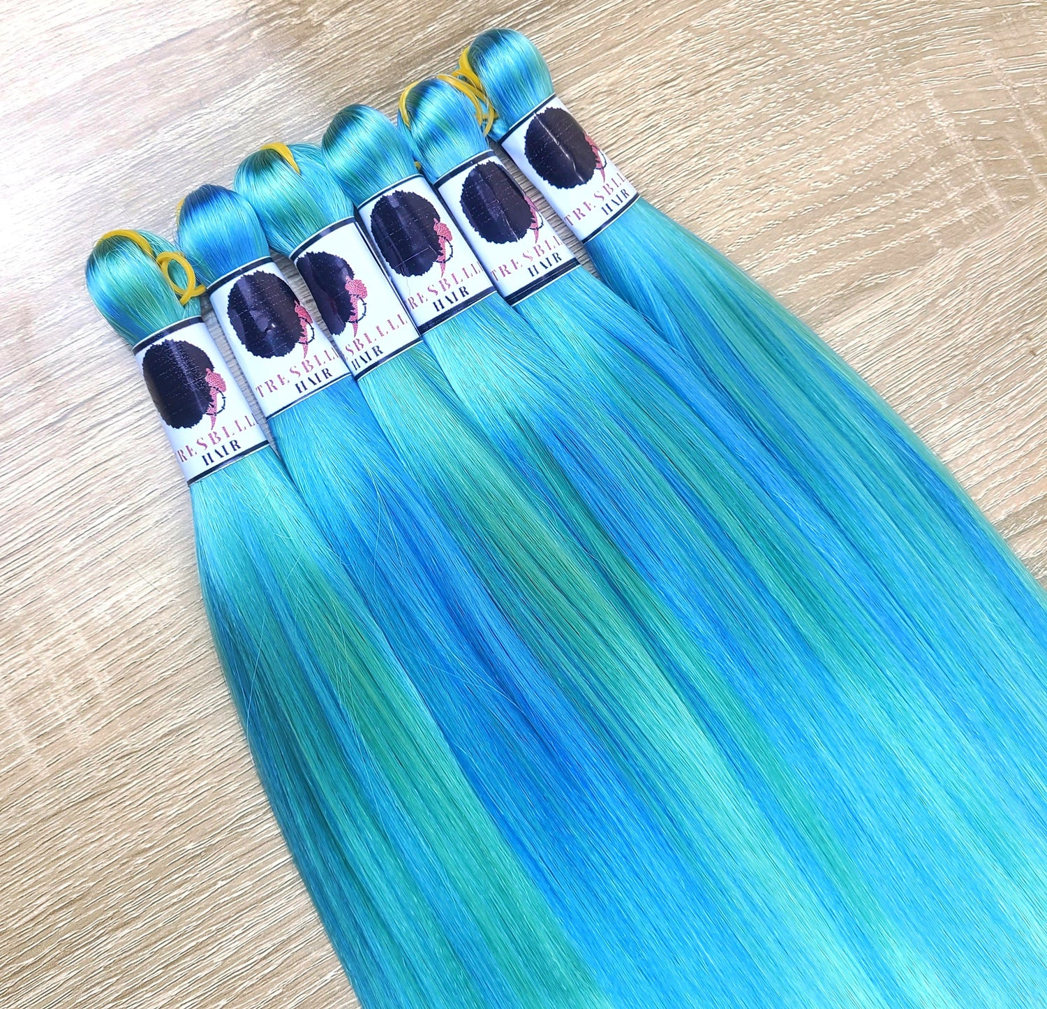 HYPOALLERGENIC SILKY STRAIGHT