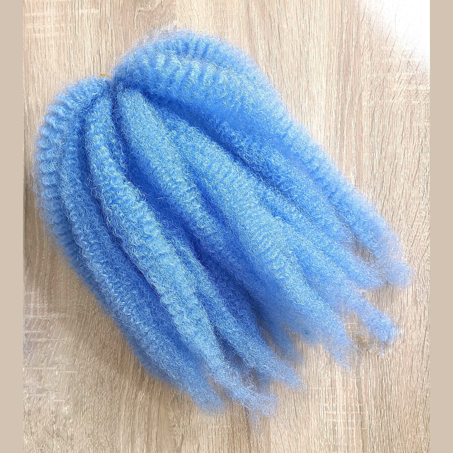 Itch Free Marley Hair Light Blue