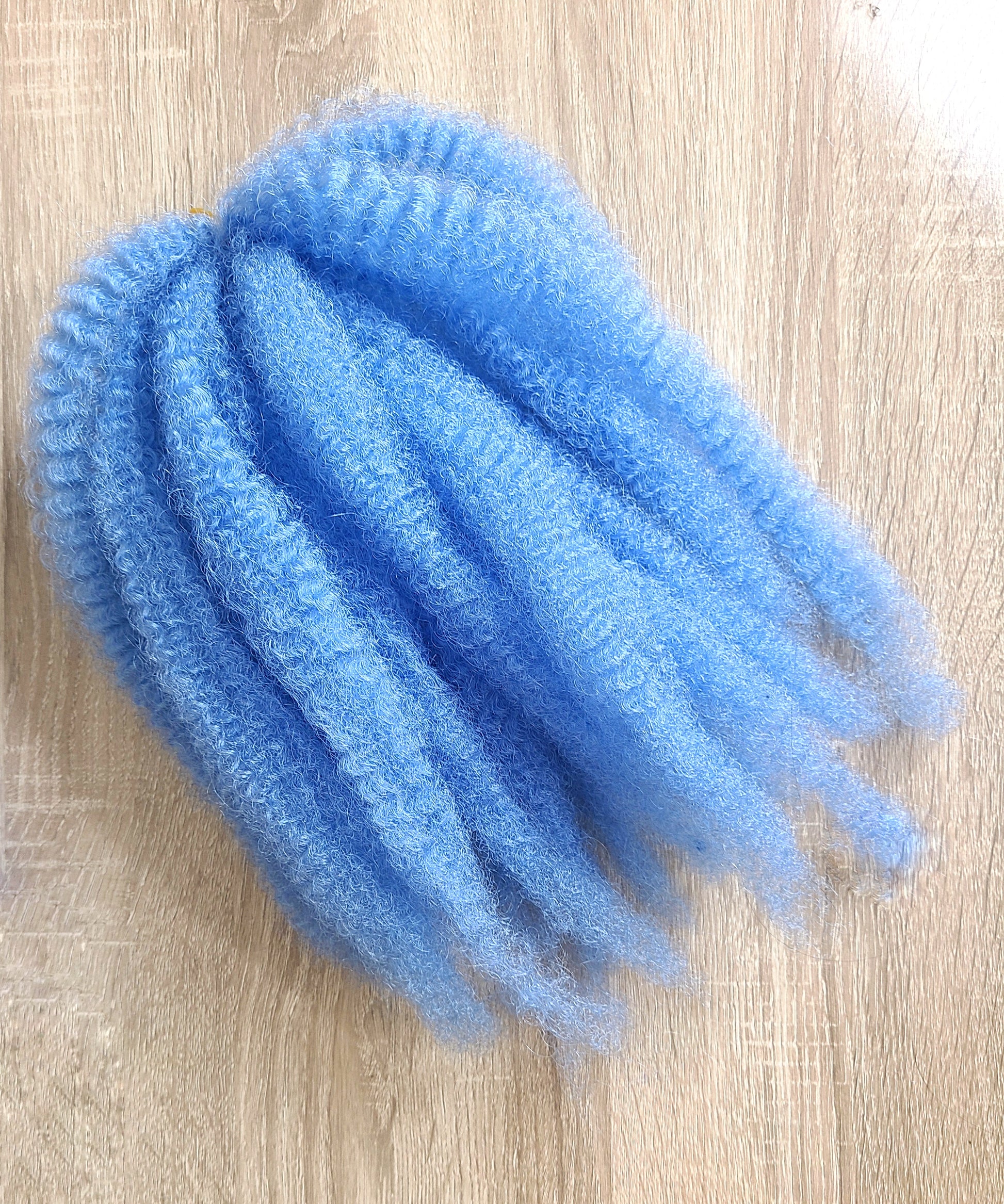 Itch Free Marley Hair Light Blue