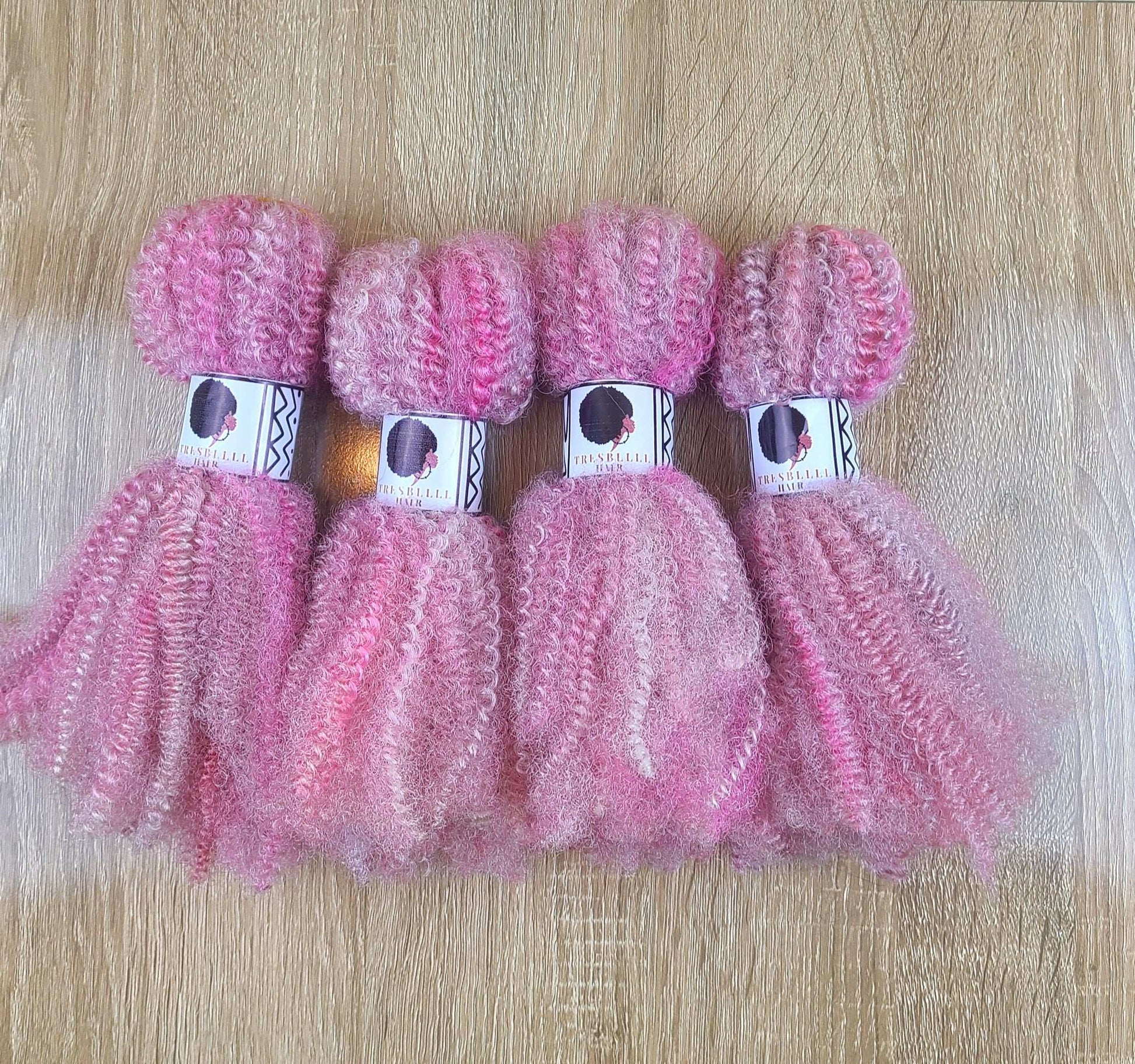 Itch free Pink afro kinky braiding hair